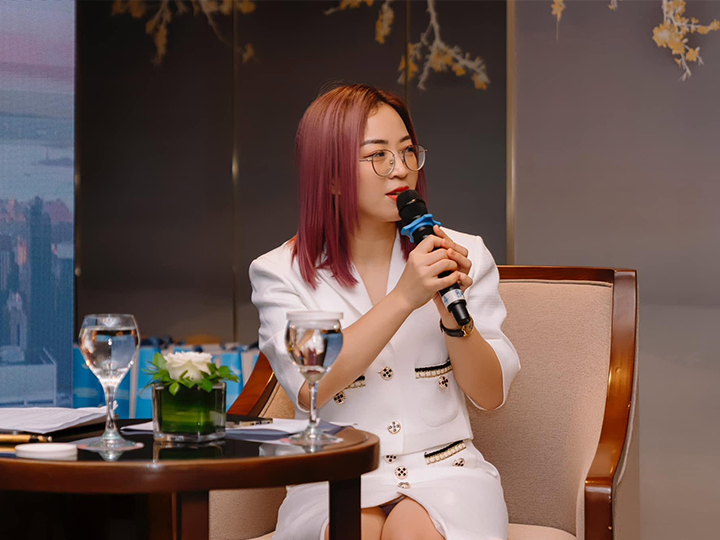 Cố vấn đầu tư và di trú